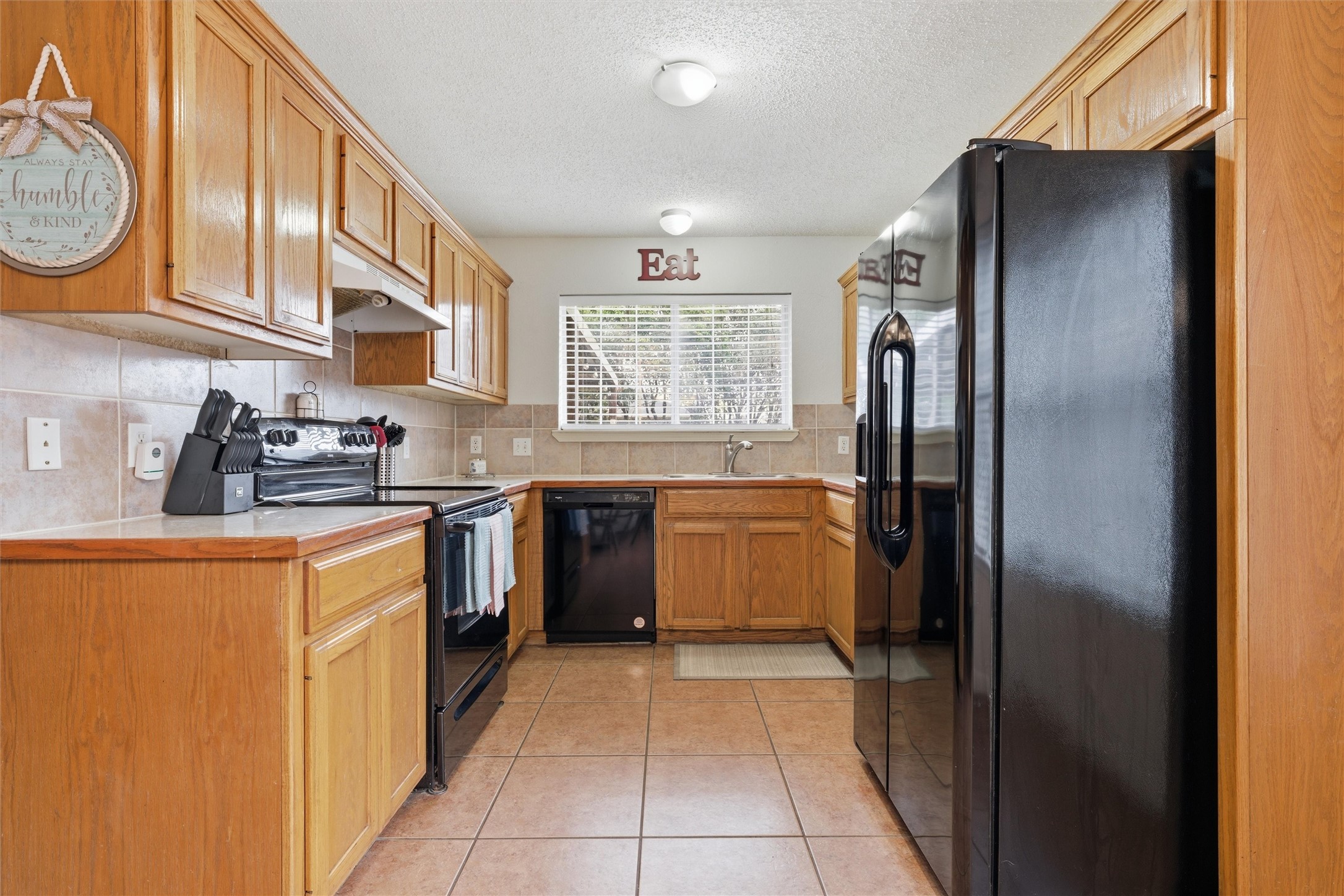 6605 Emerald Drive