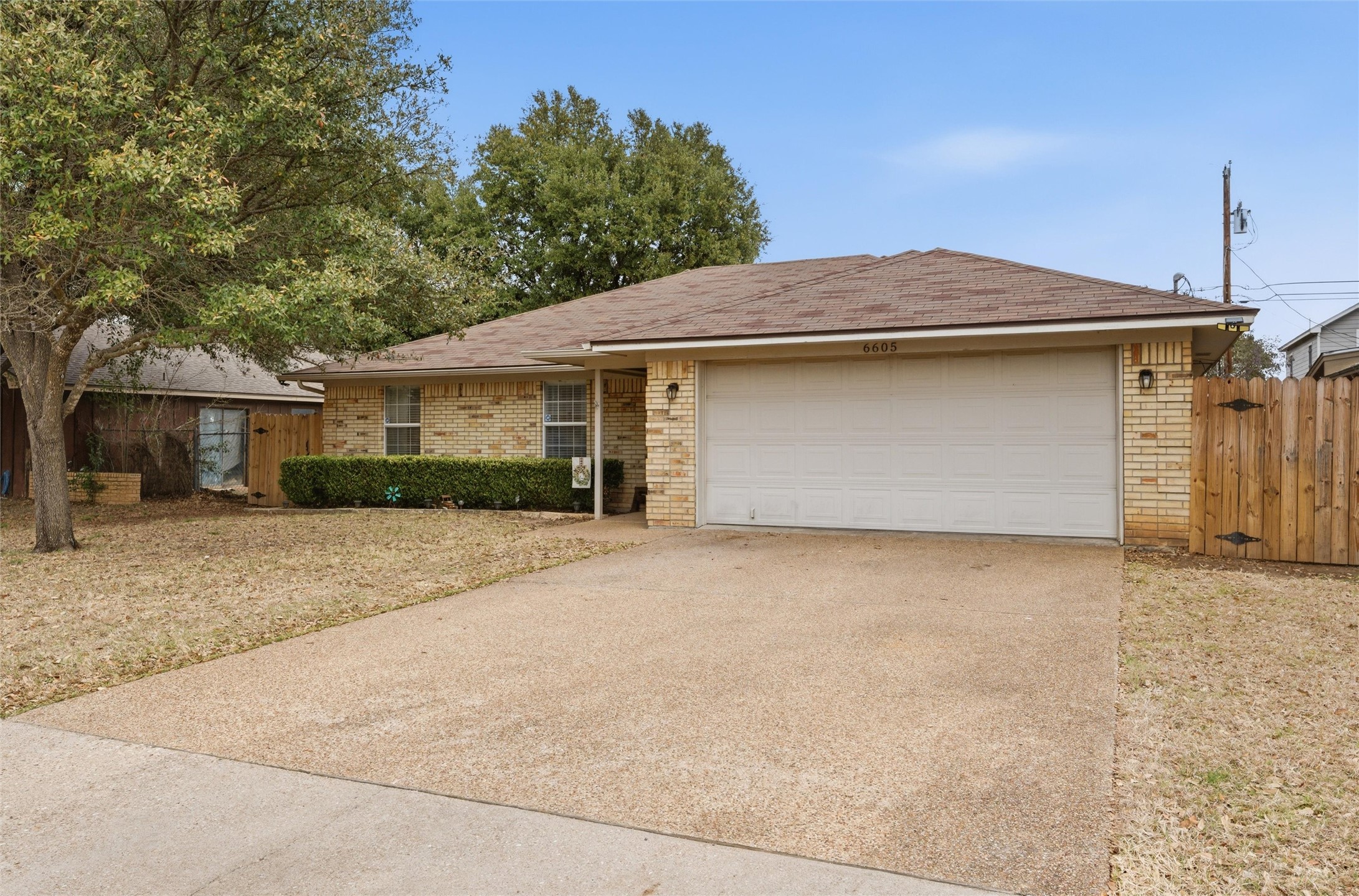 6605 Emerald Drive