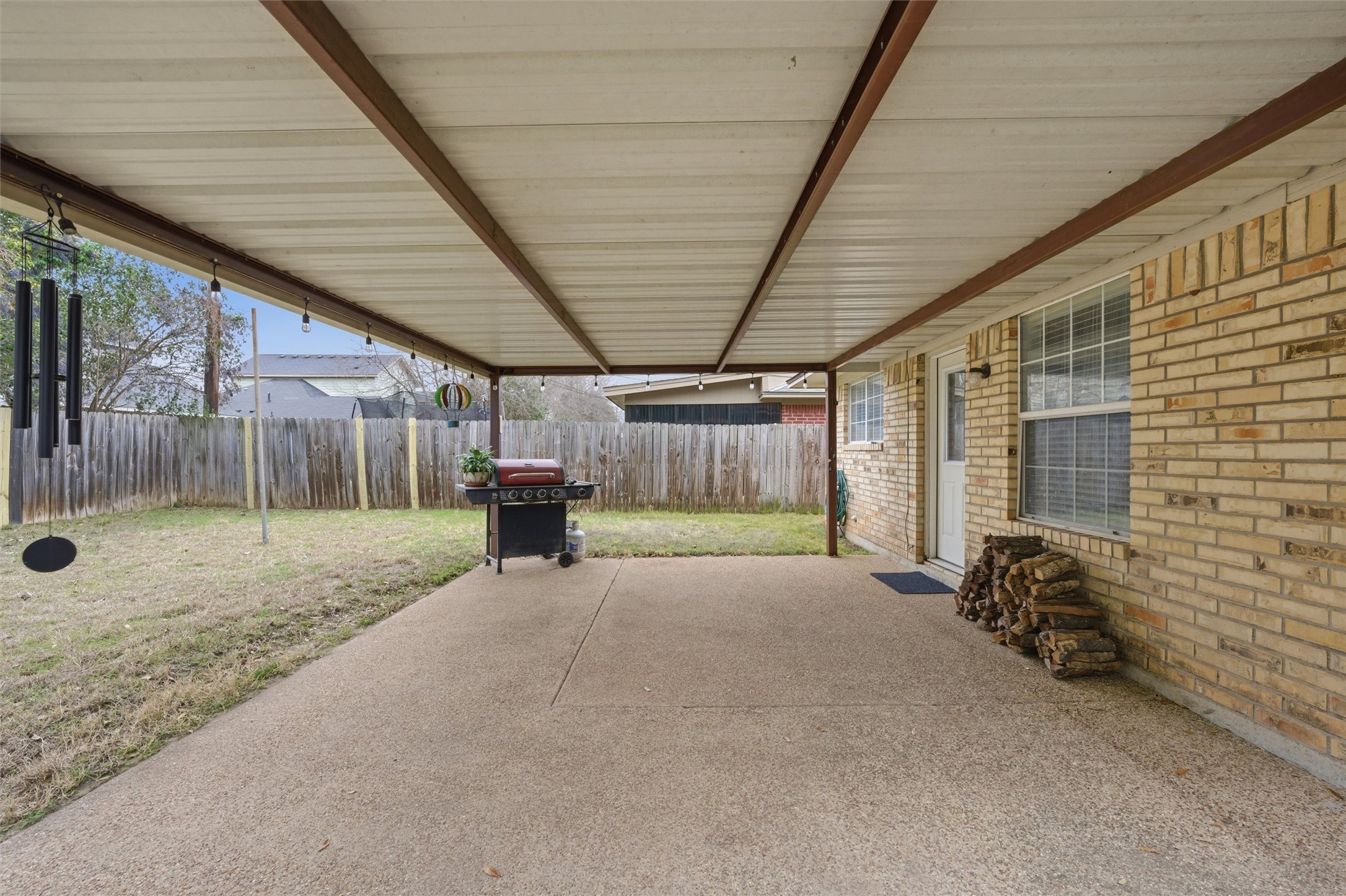 6605 Emerald Drive