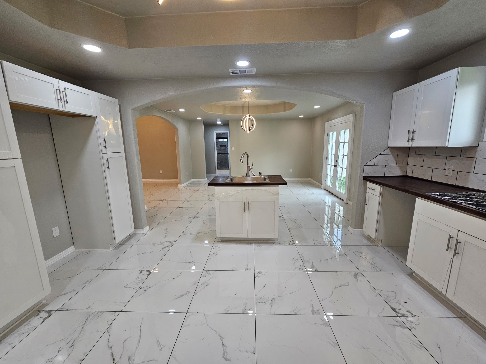 106 Country Club Drive