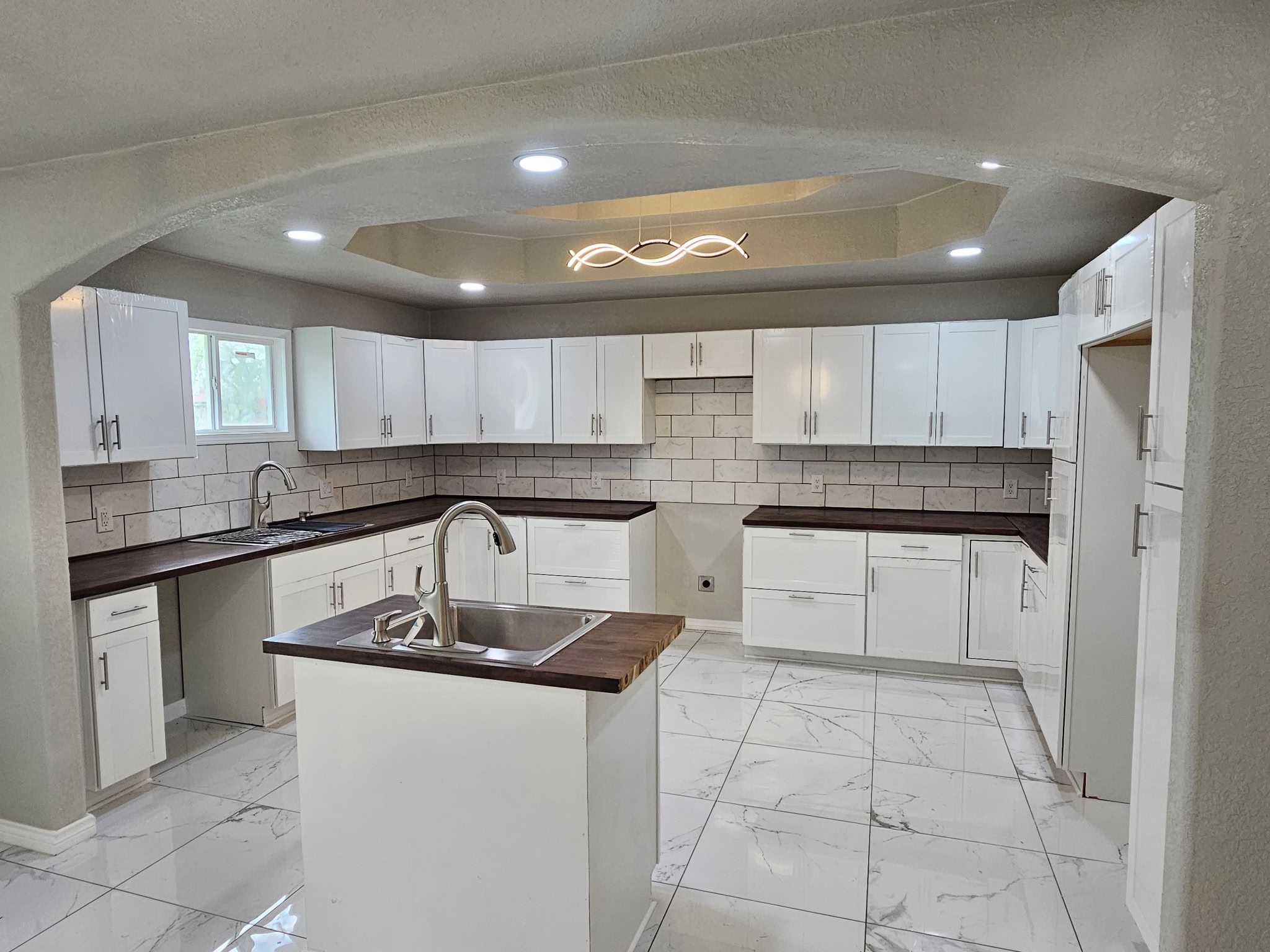 106 Country Club Drive