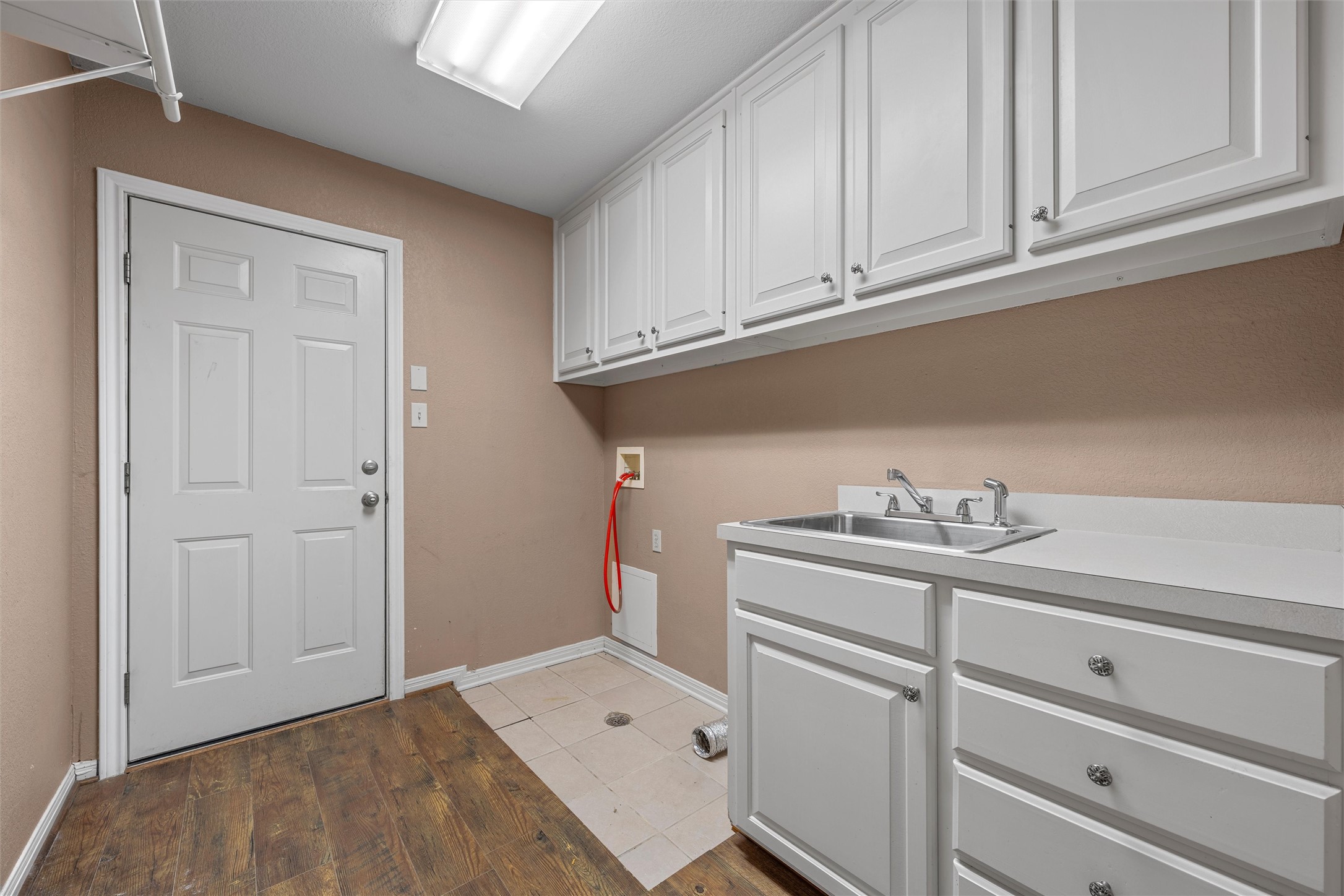 108 Hidden Oaks Drive
