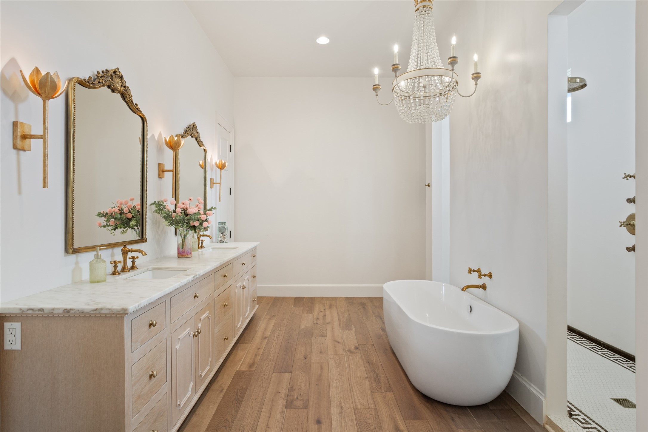 474 Private Road 305