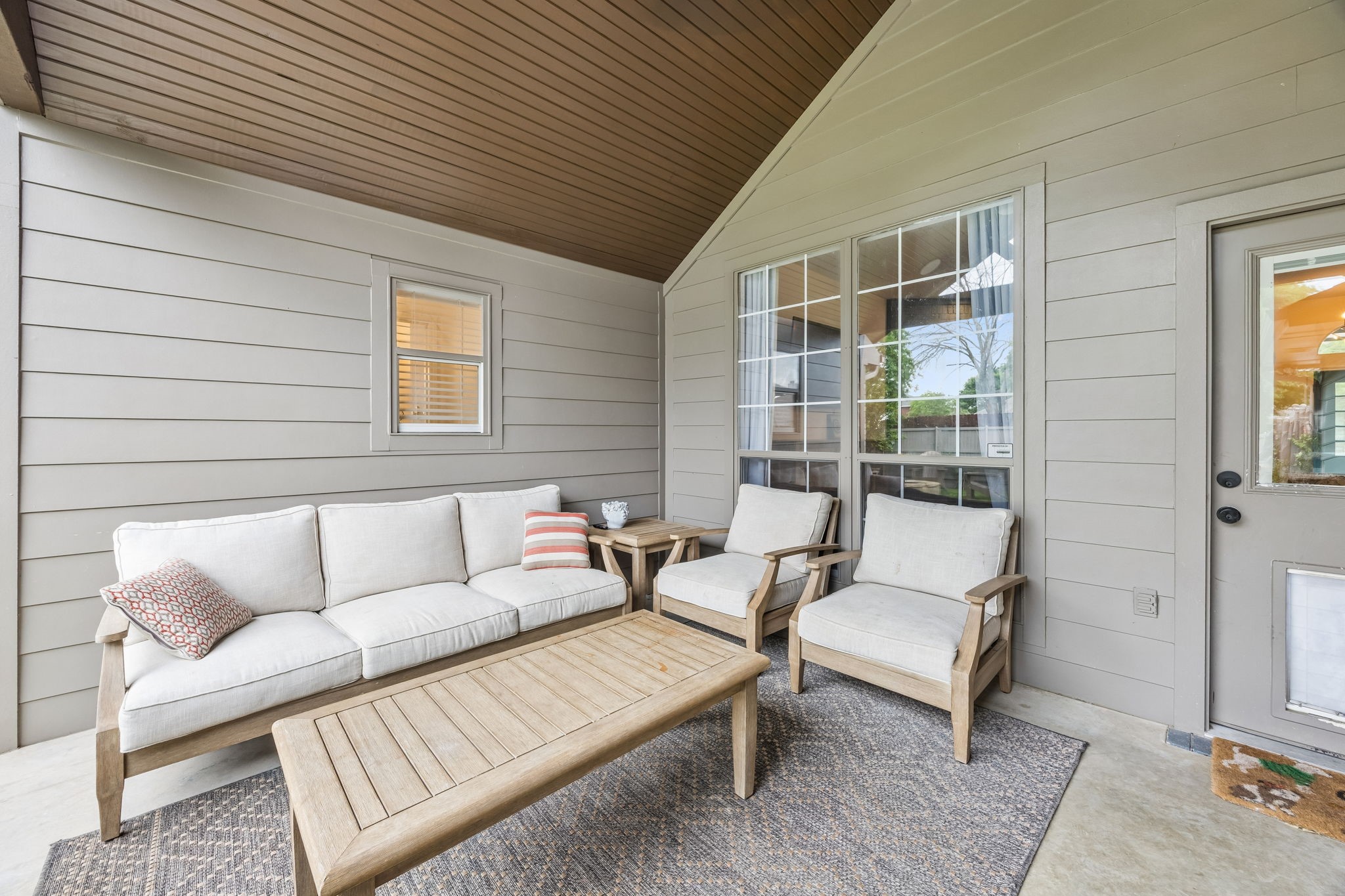 5021 Daisy Court