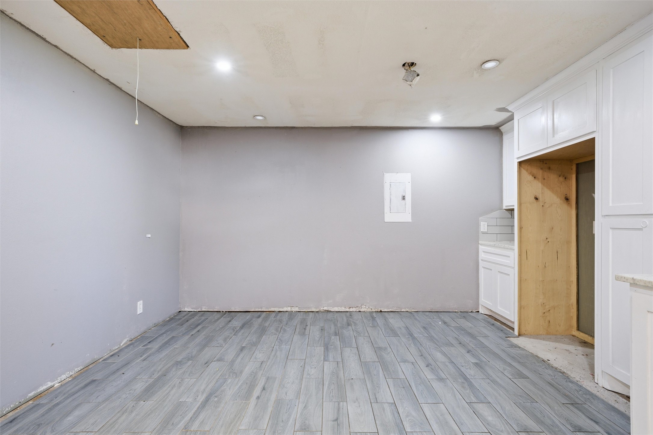 103 Mooney Avenue