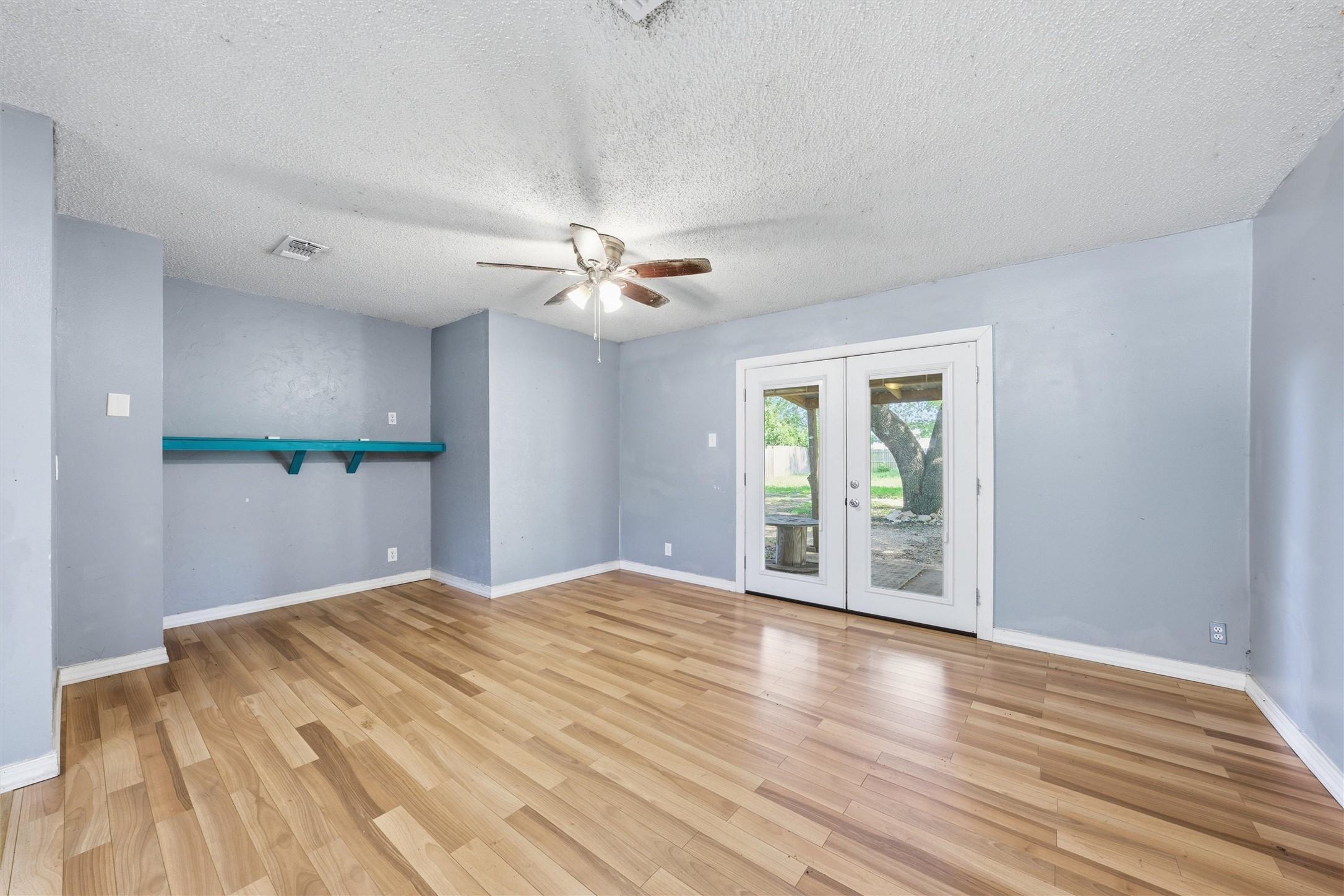 103 Mooney Avenue