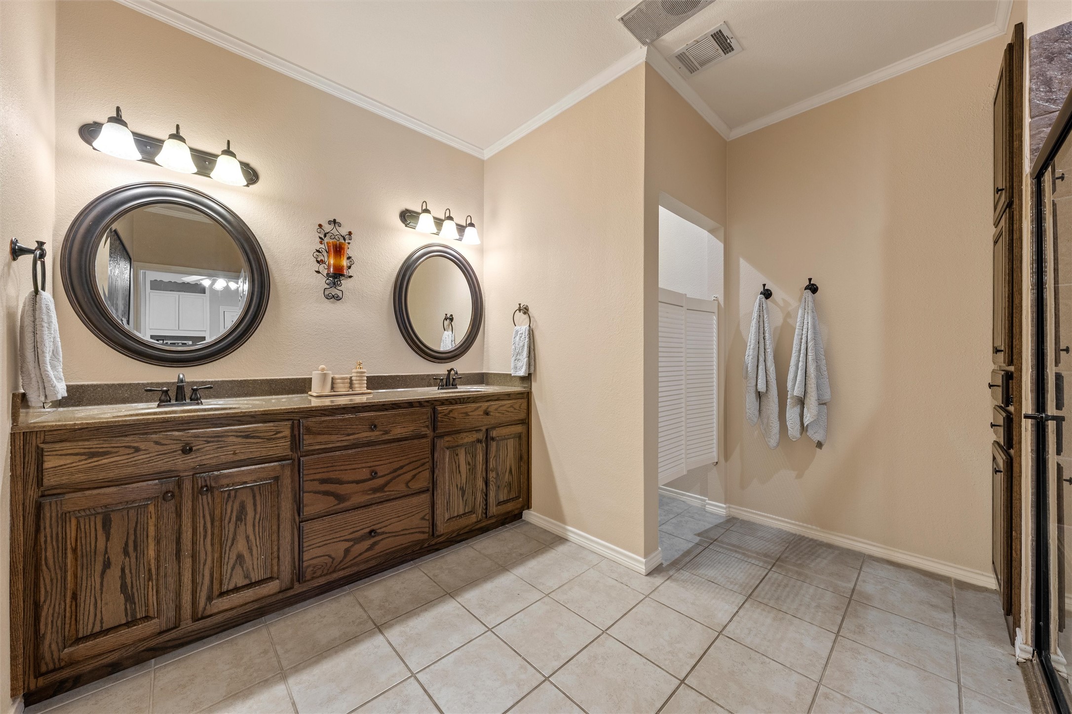 312 Tree Grove Circle