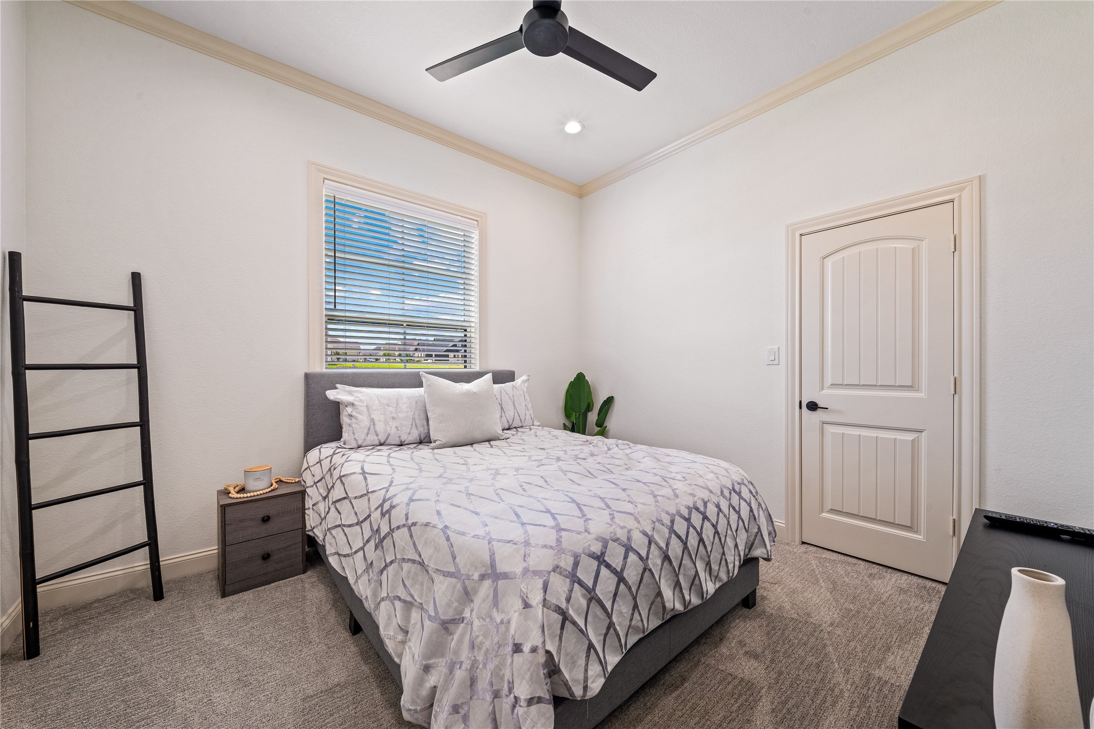 13076 Rainier Drive
