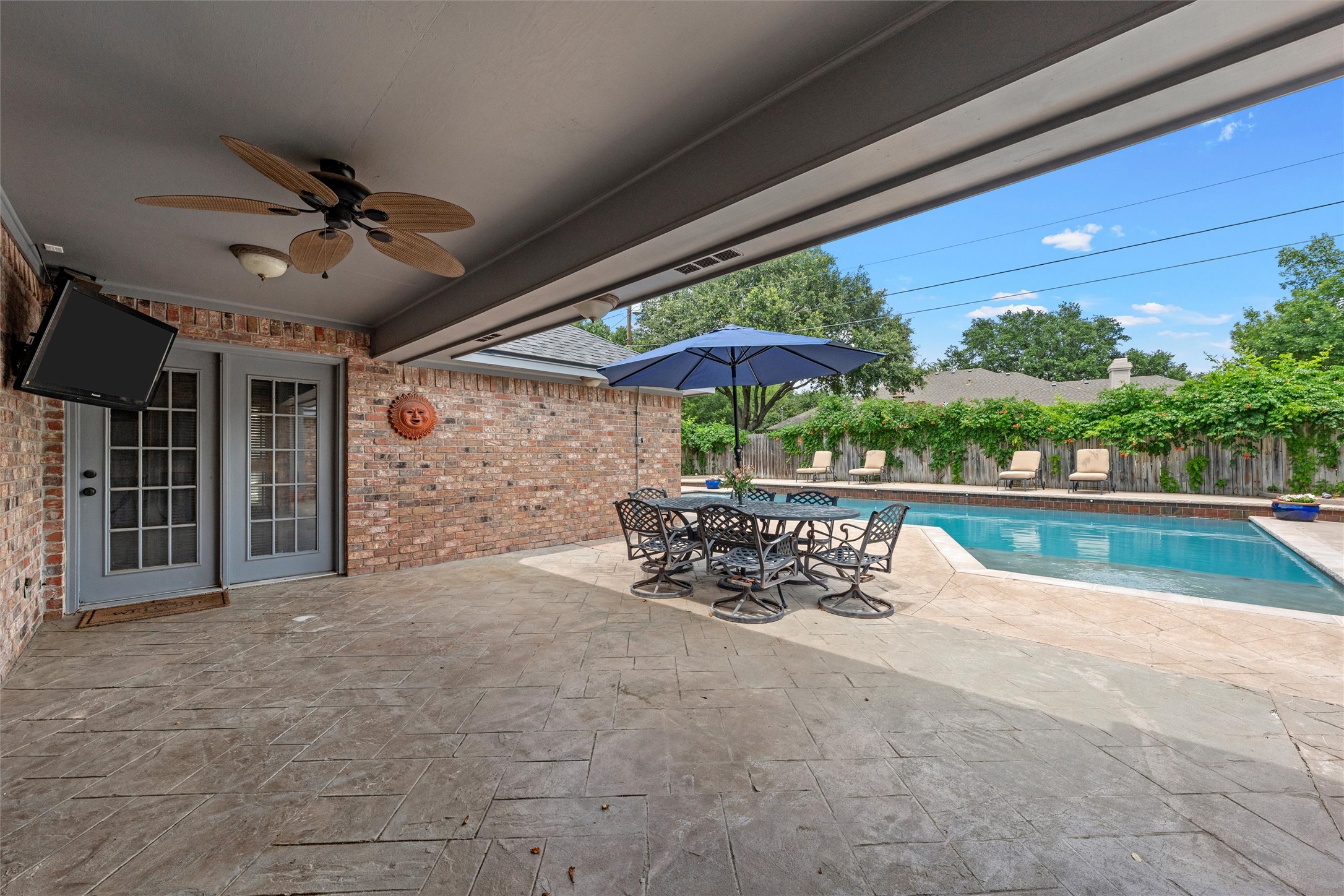 9406 Wildflower Drive