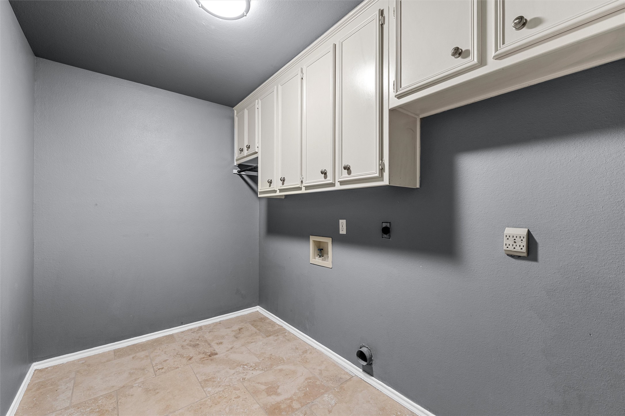 9406 Wildflower Drive