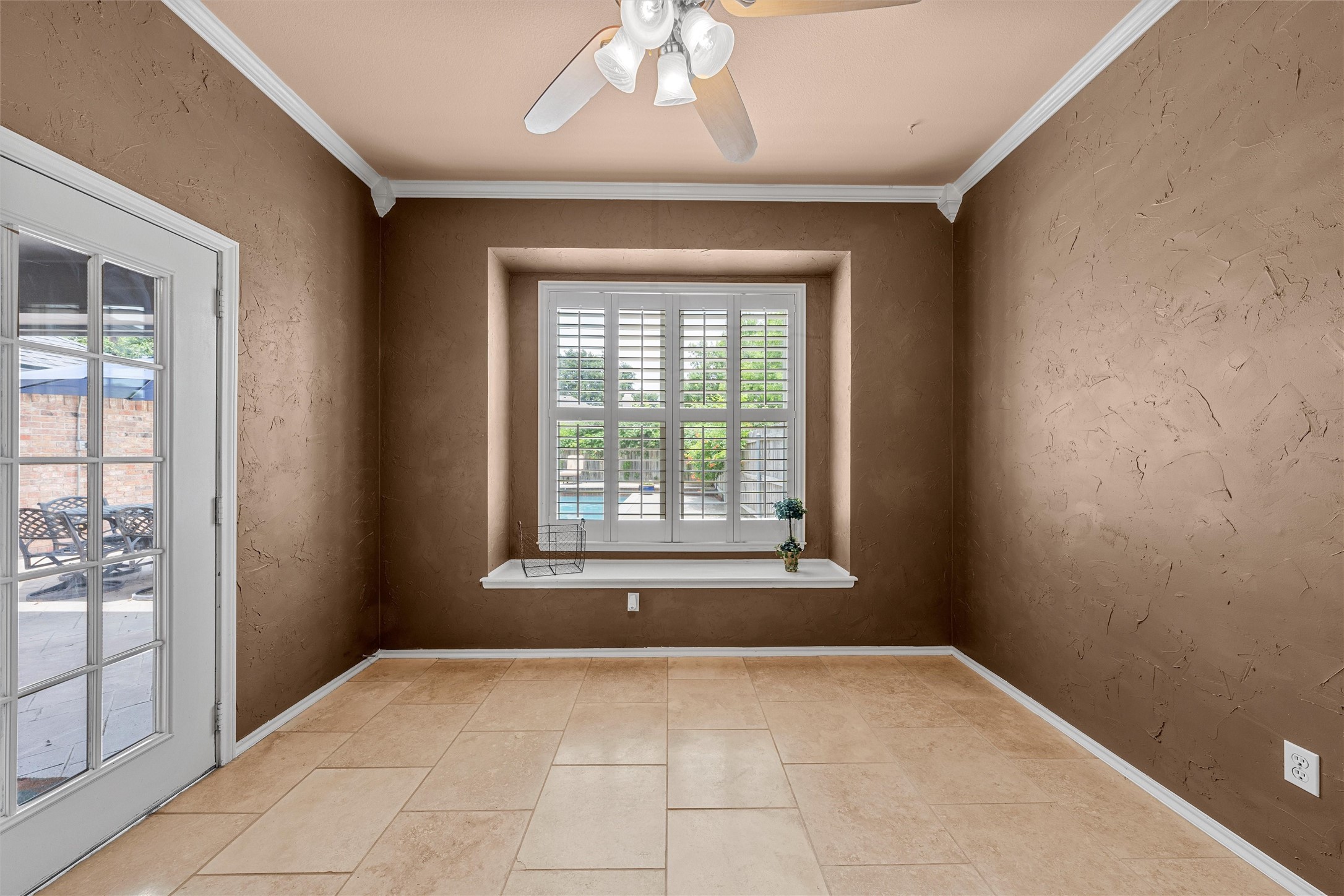 9406 Wildflower Drive