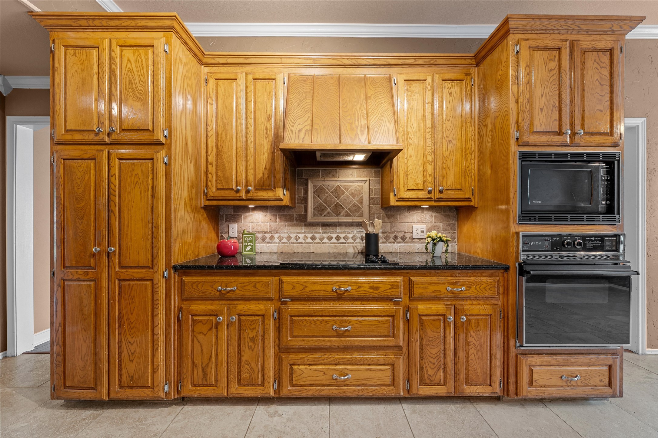 9406 Wildflower Drive