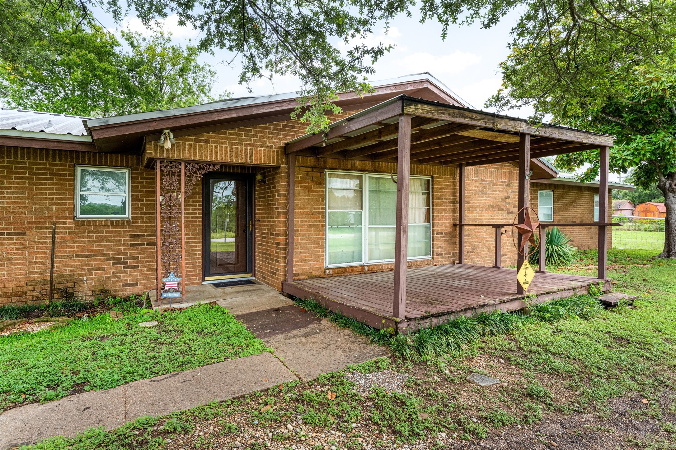 102 FM 2308