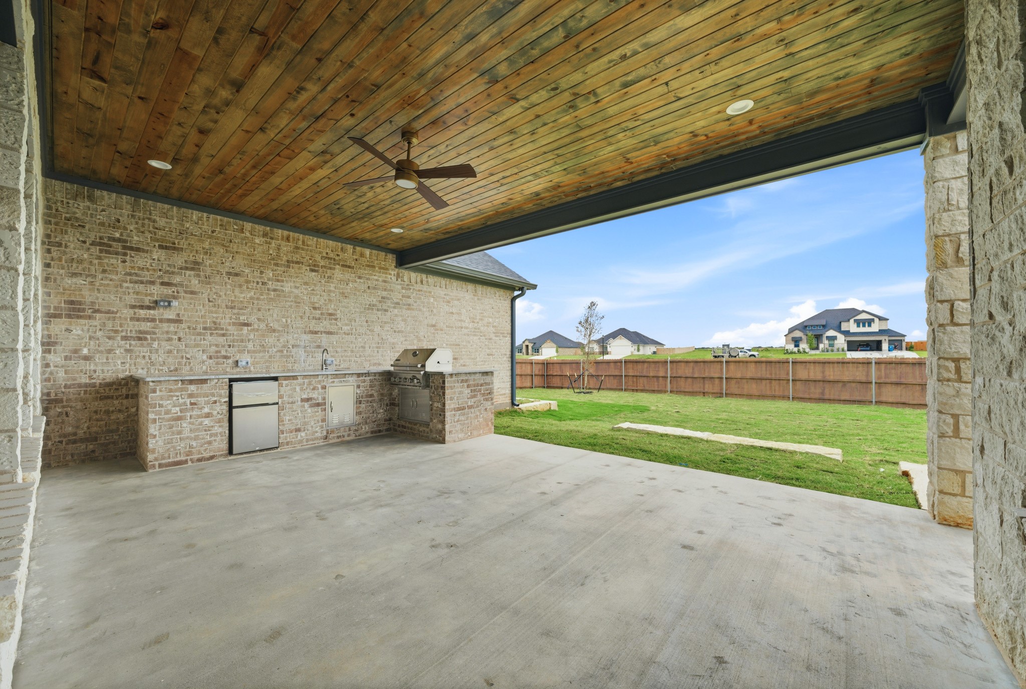 1321 Tahonta Drive