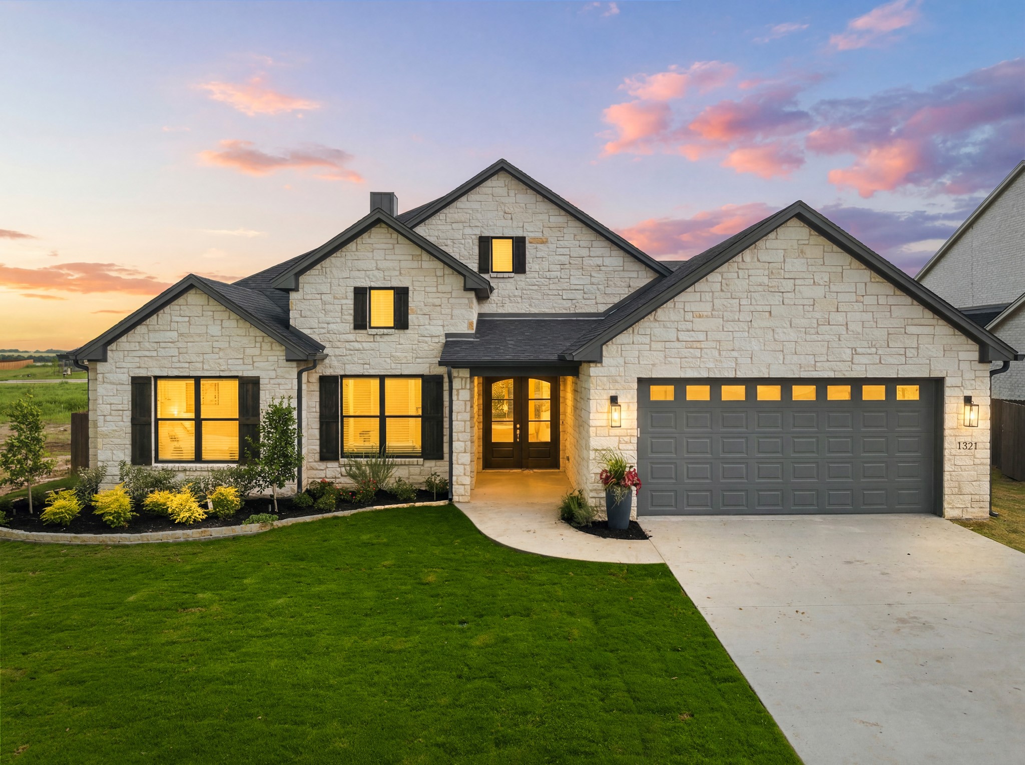 1321 Tahonta Drive