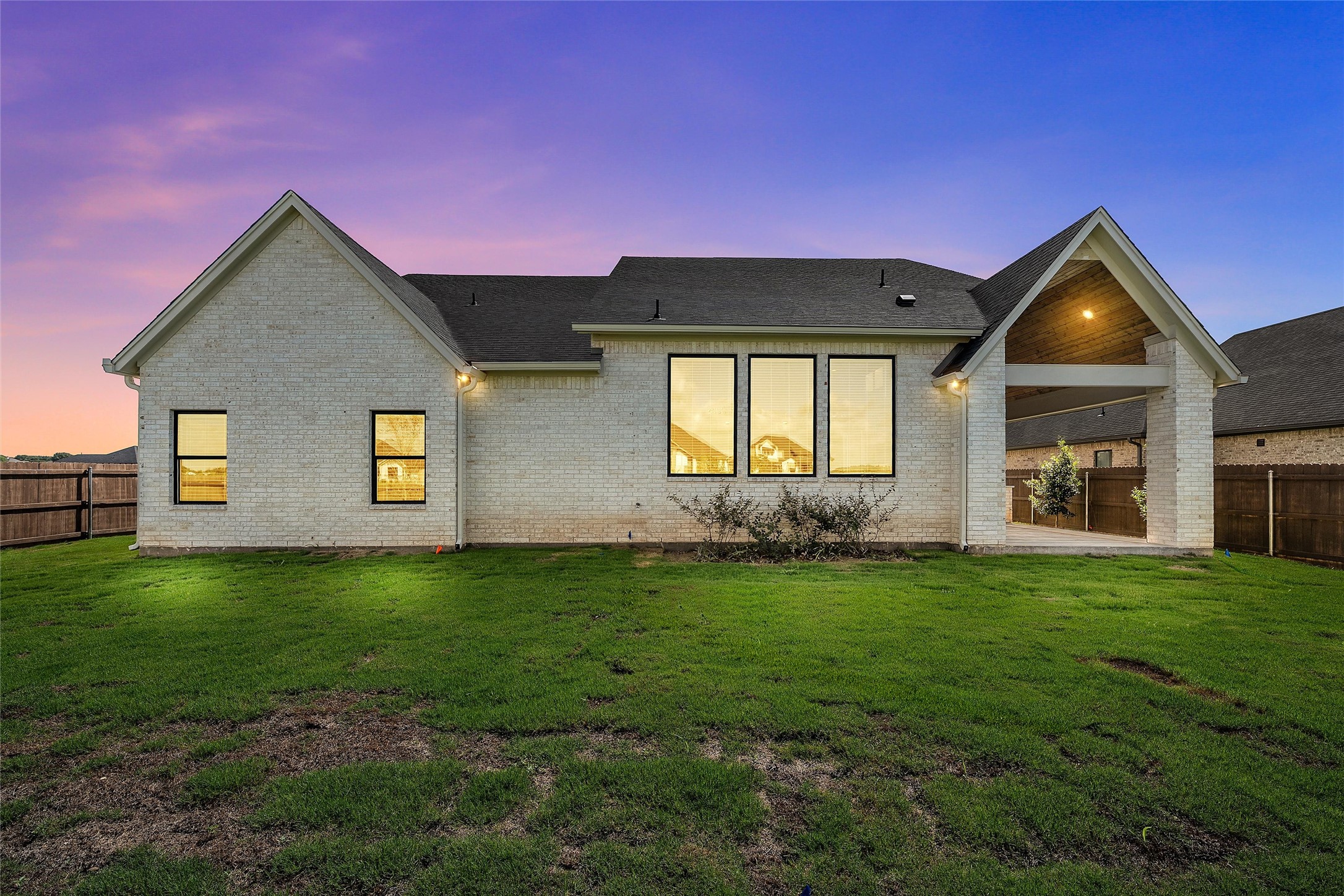 1317 Tahonta Drive