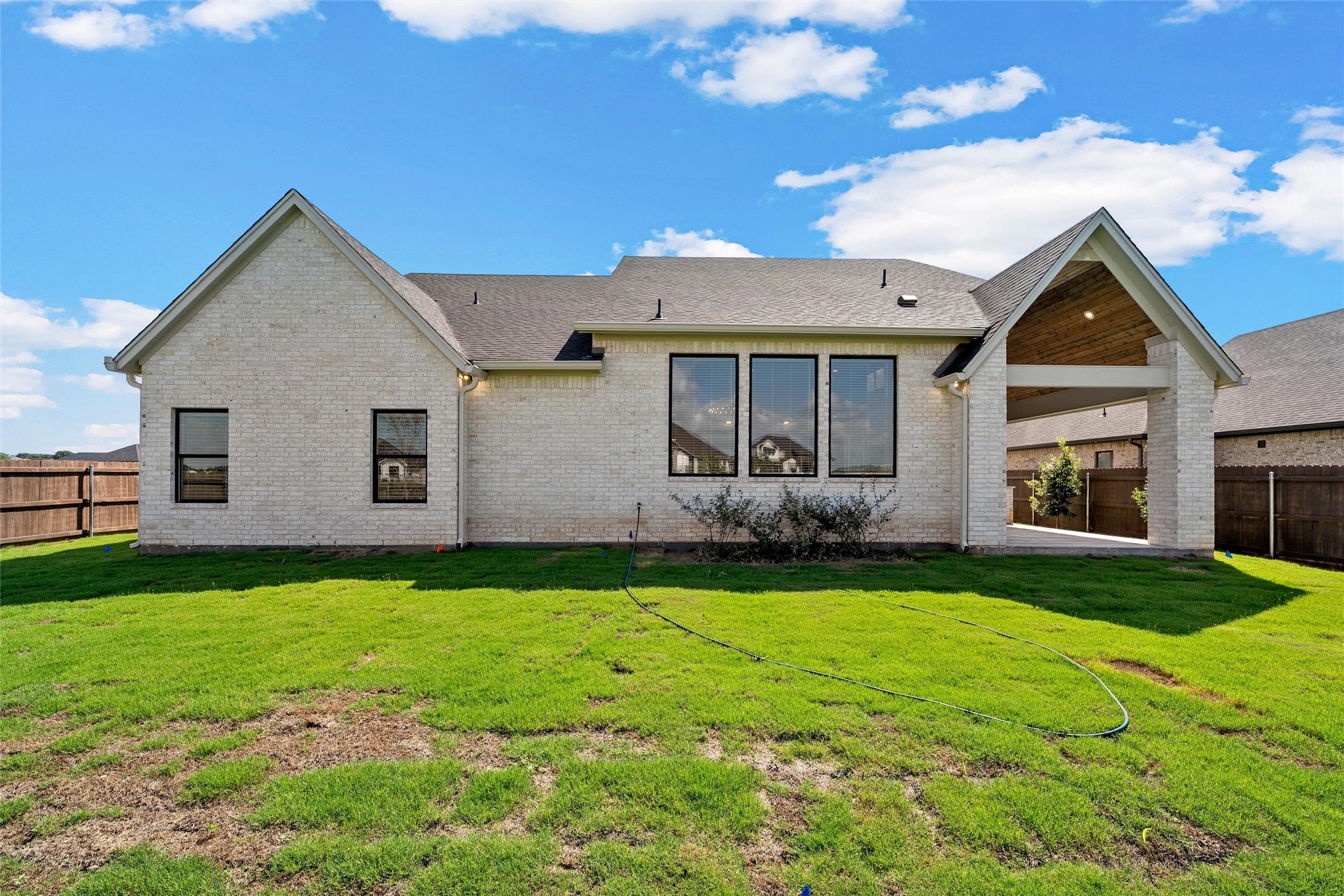 1317 Tahonta Drive
