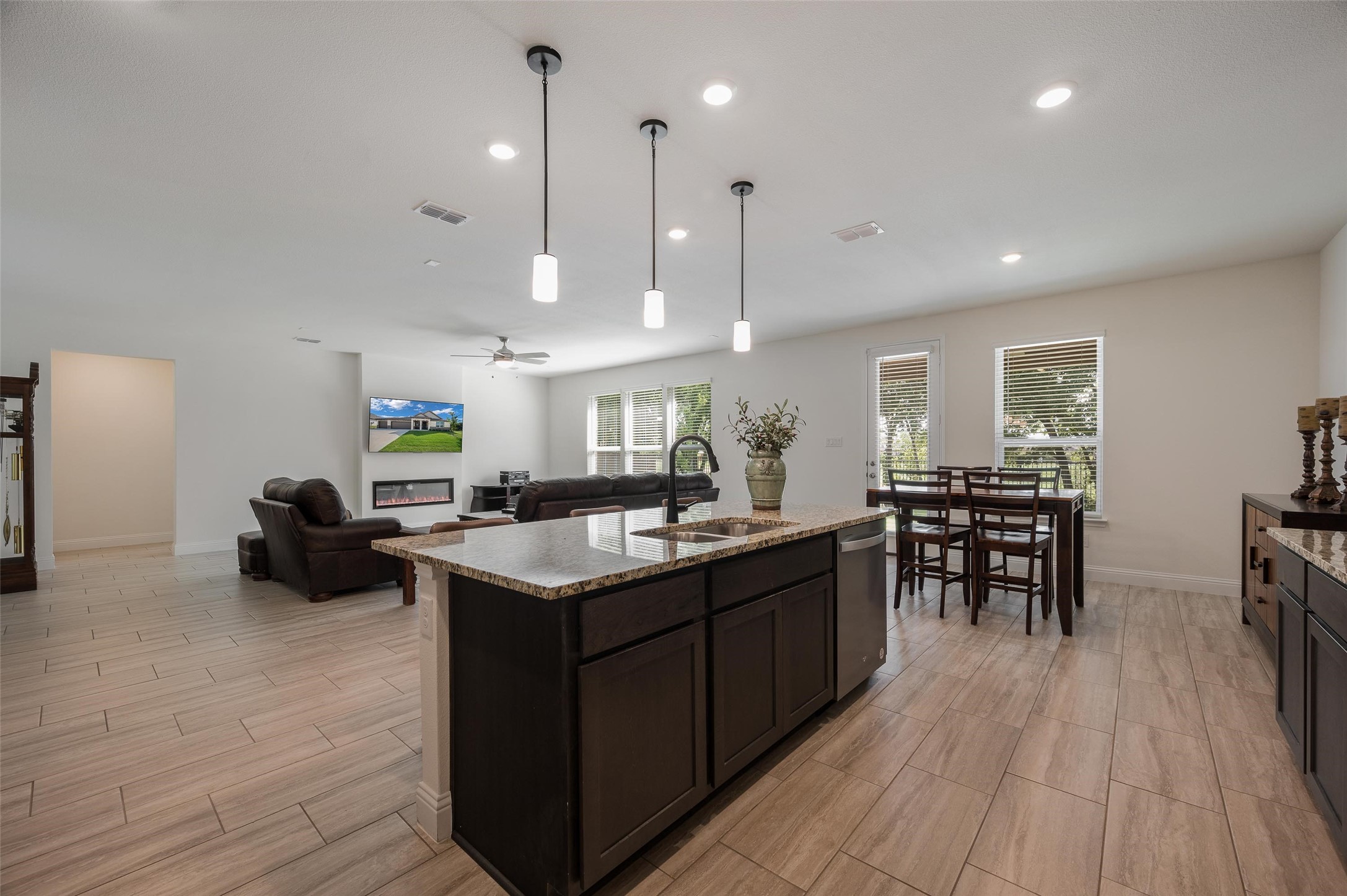 1035 Auburn Drive