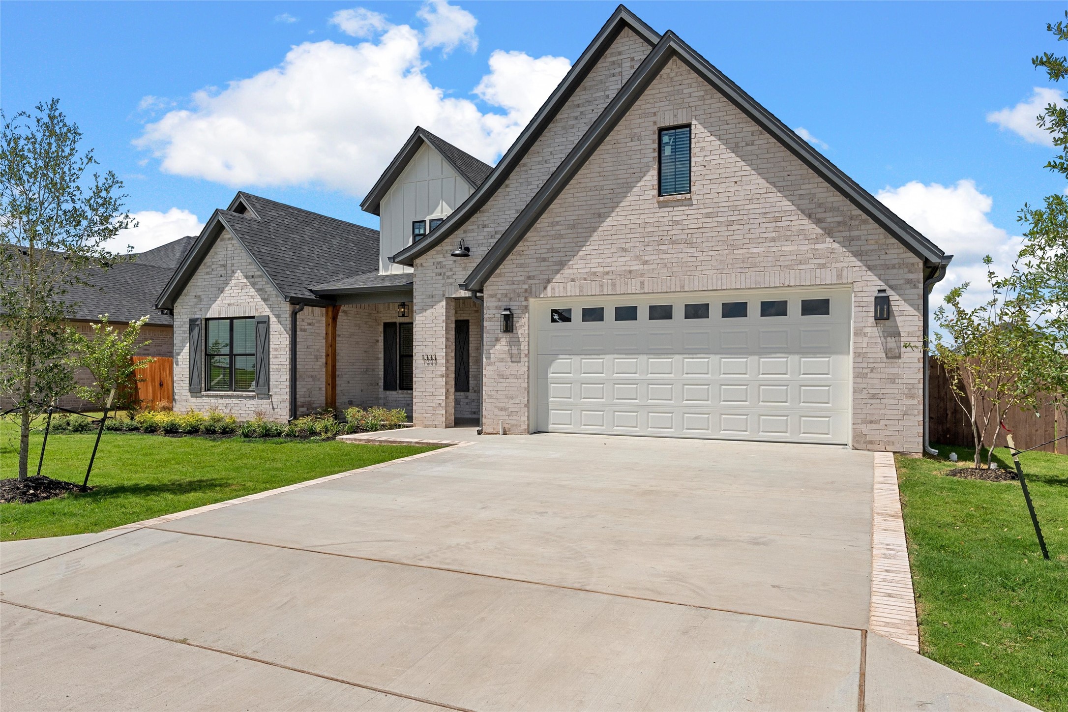 1333 Tahonta Drive