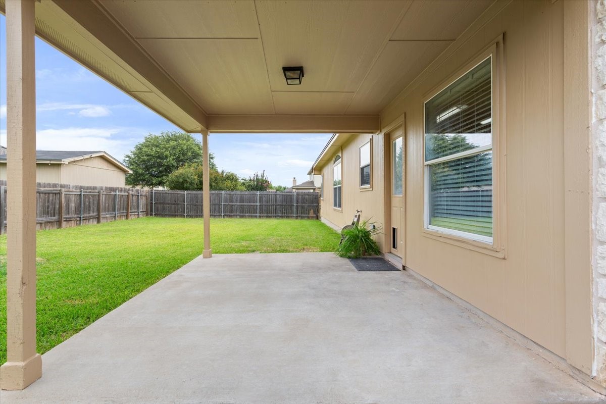 6537 Mundo Drive