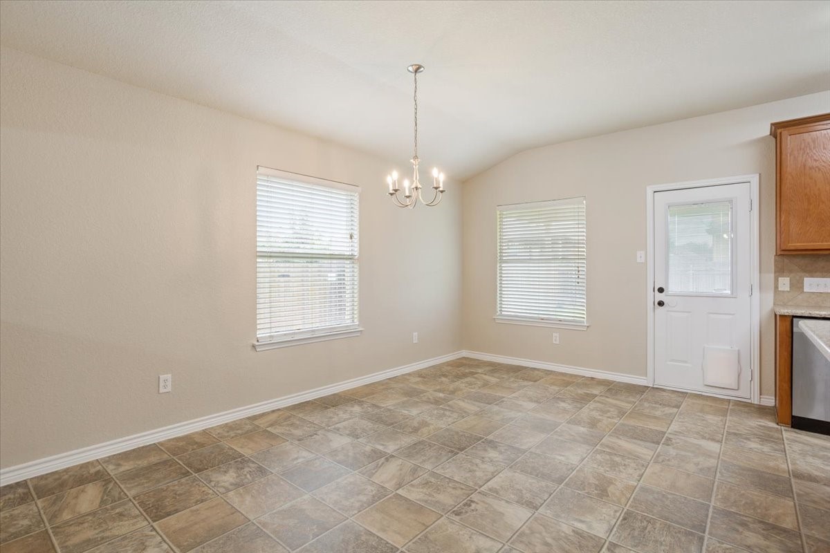 6537 Mundo Drive
