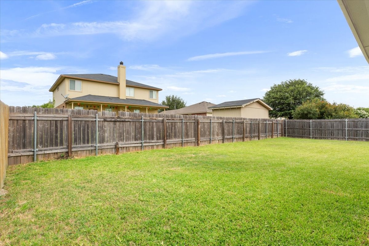 6537 Mundo Drive