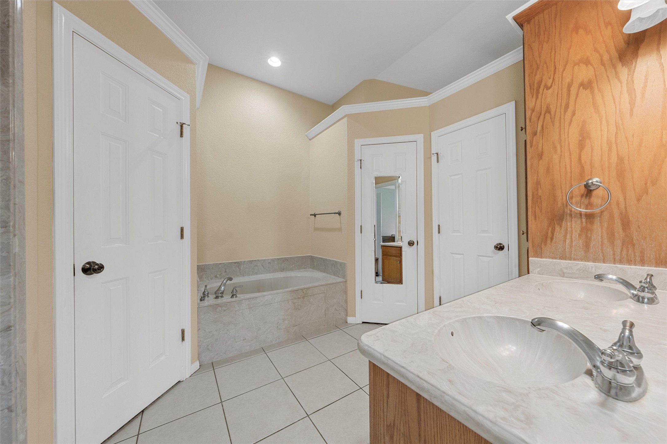 608 Pebble Creek Drive
