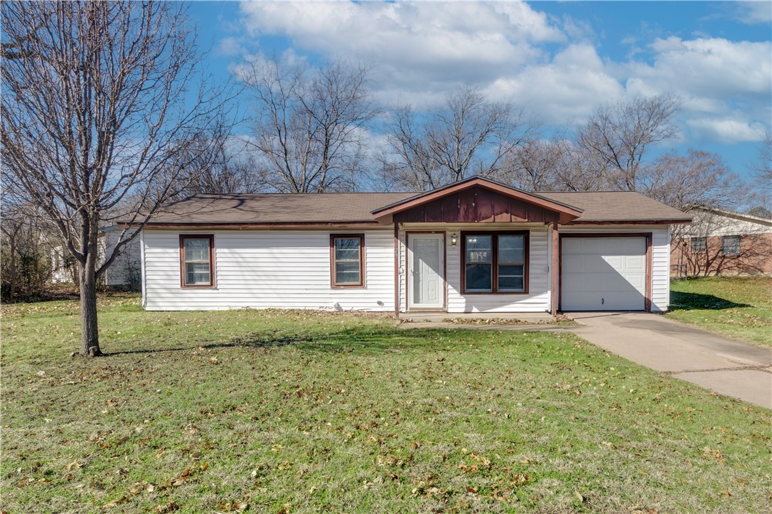 129 NE Cindy Lane