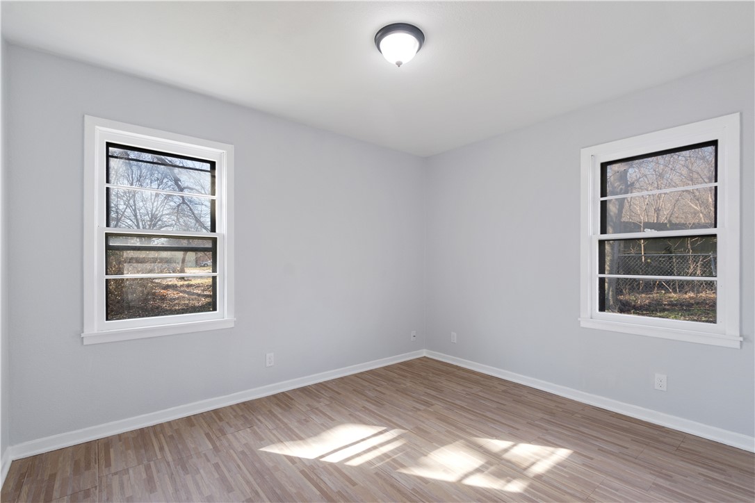 129 NE Cindy Lane