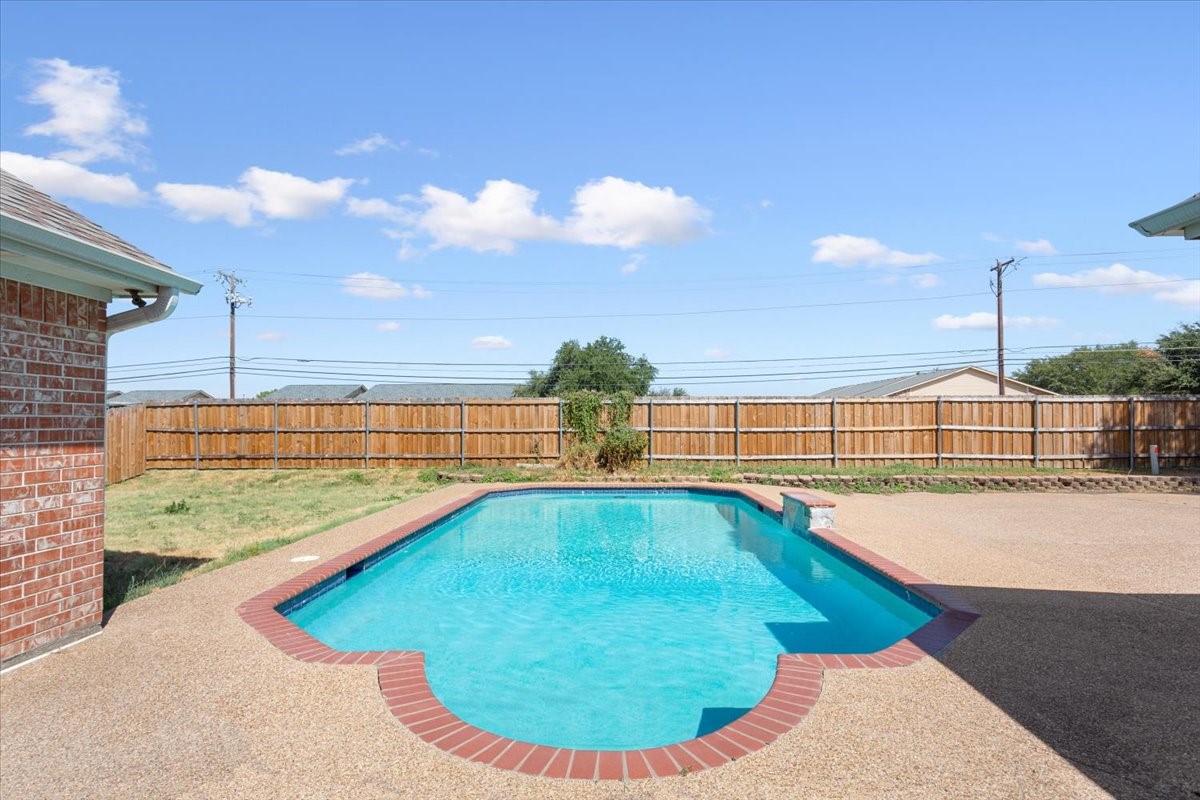 10005 Polo Park Circle