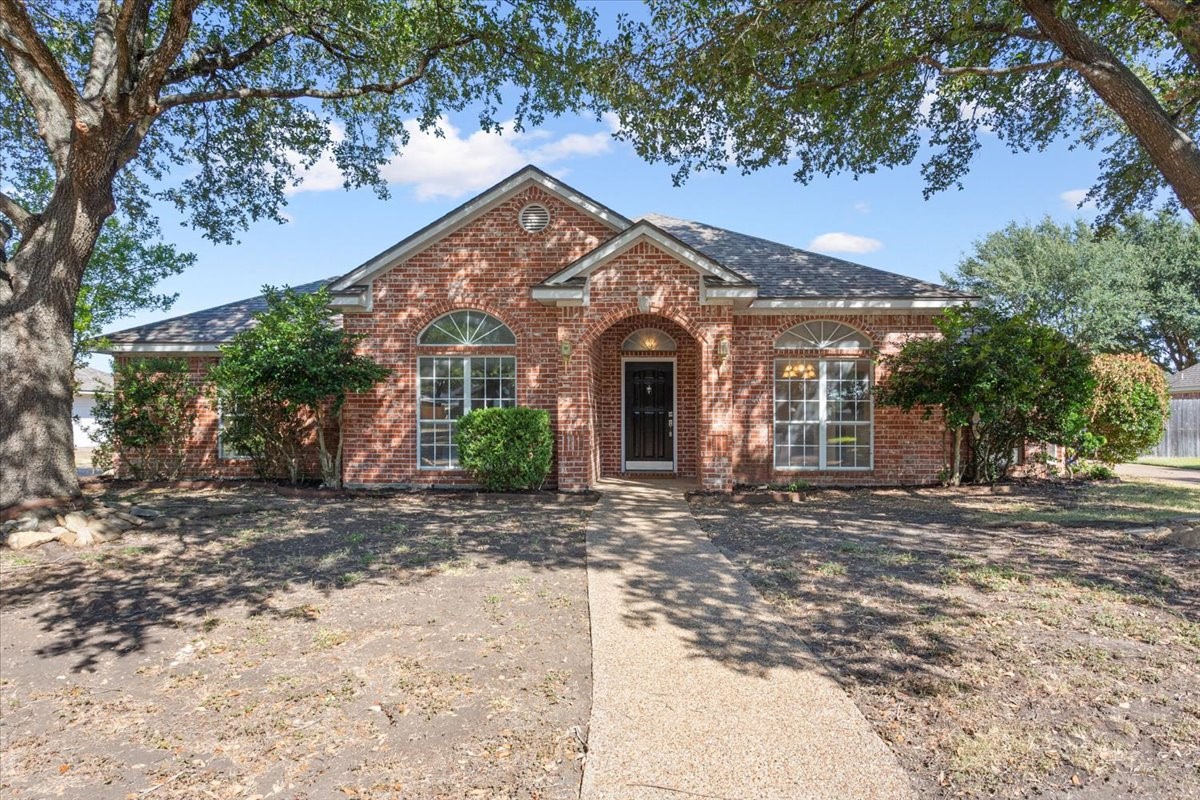 10005 Polo Park Circle