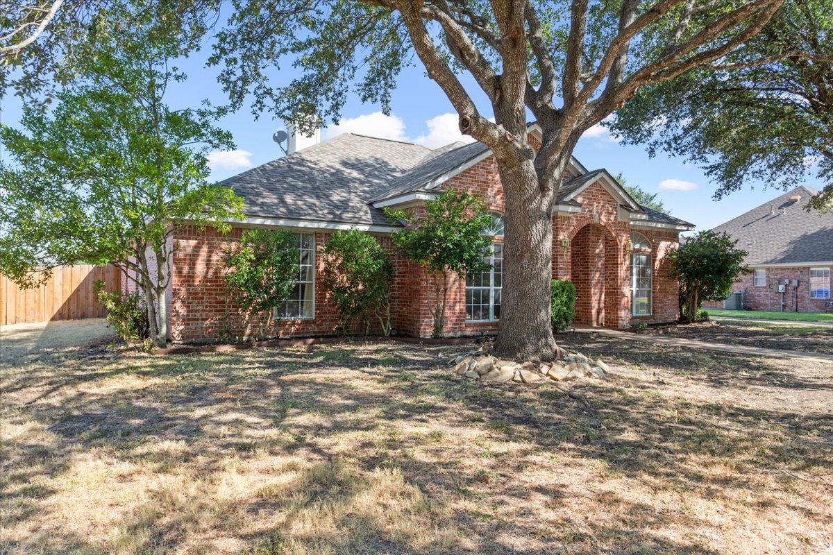 10005 Polo Park Circle