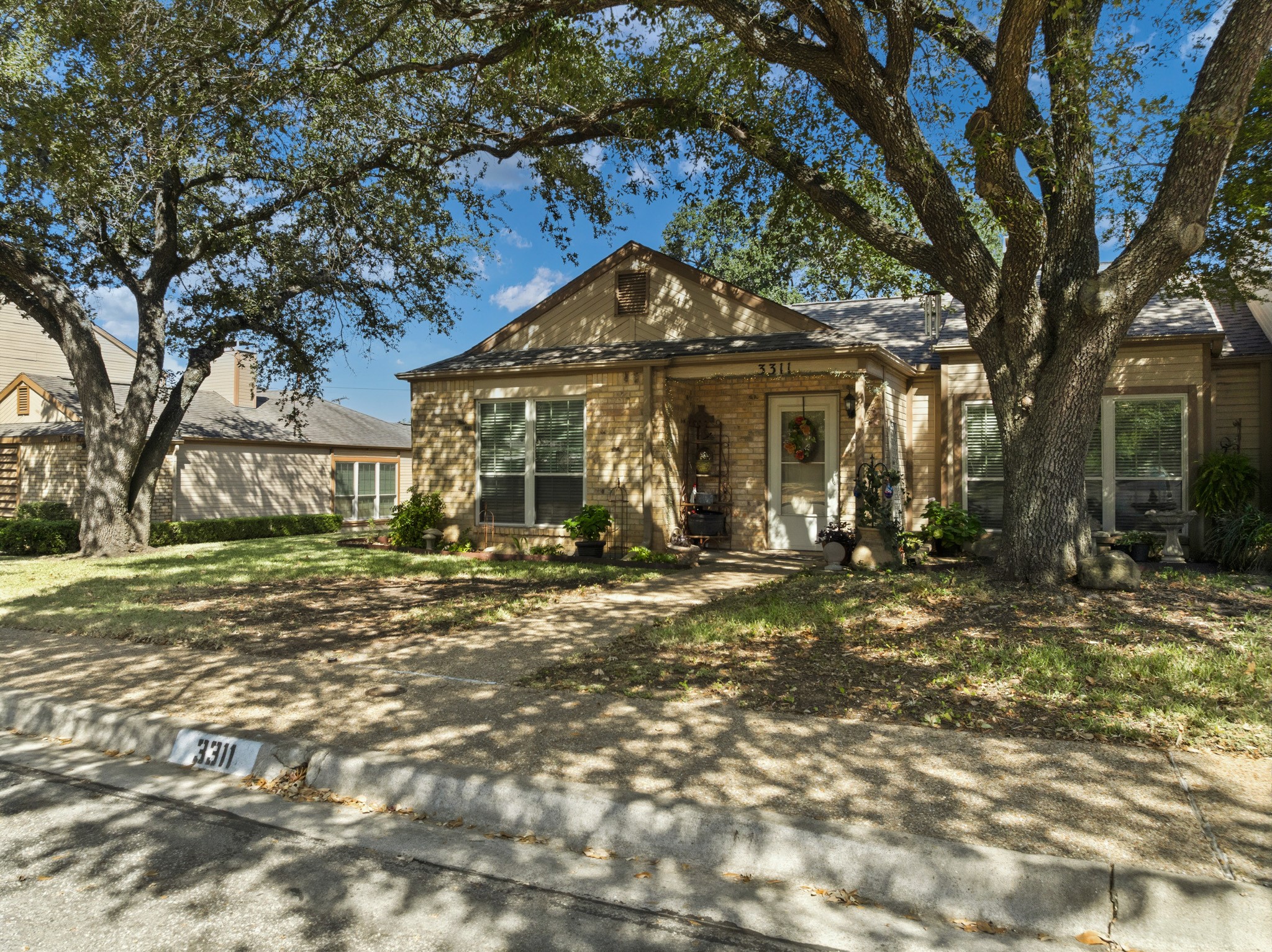 3311 Chimney Place Drive