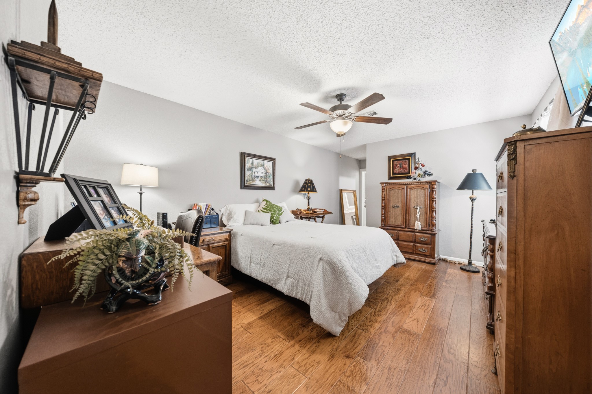 3311 Chimney Place Drive