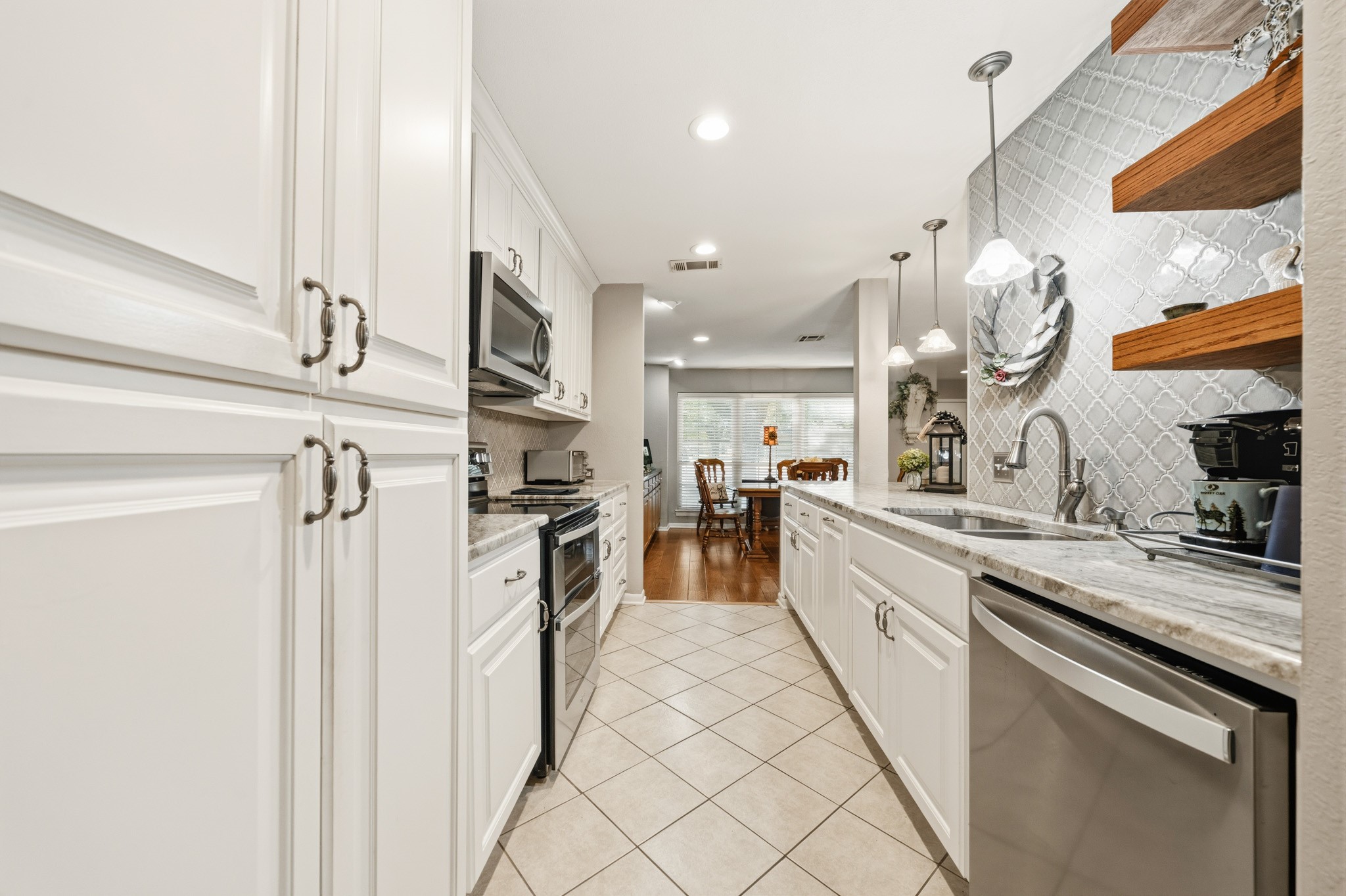 3311 Chimney Place Drive