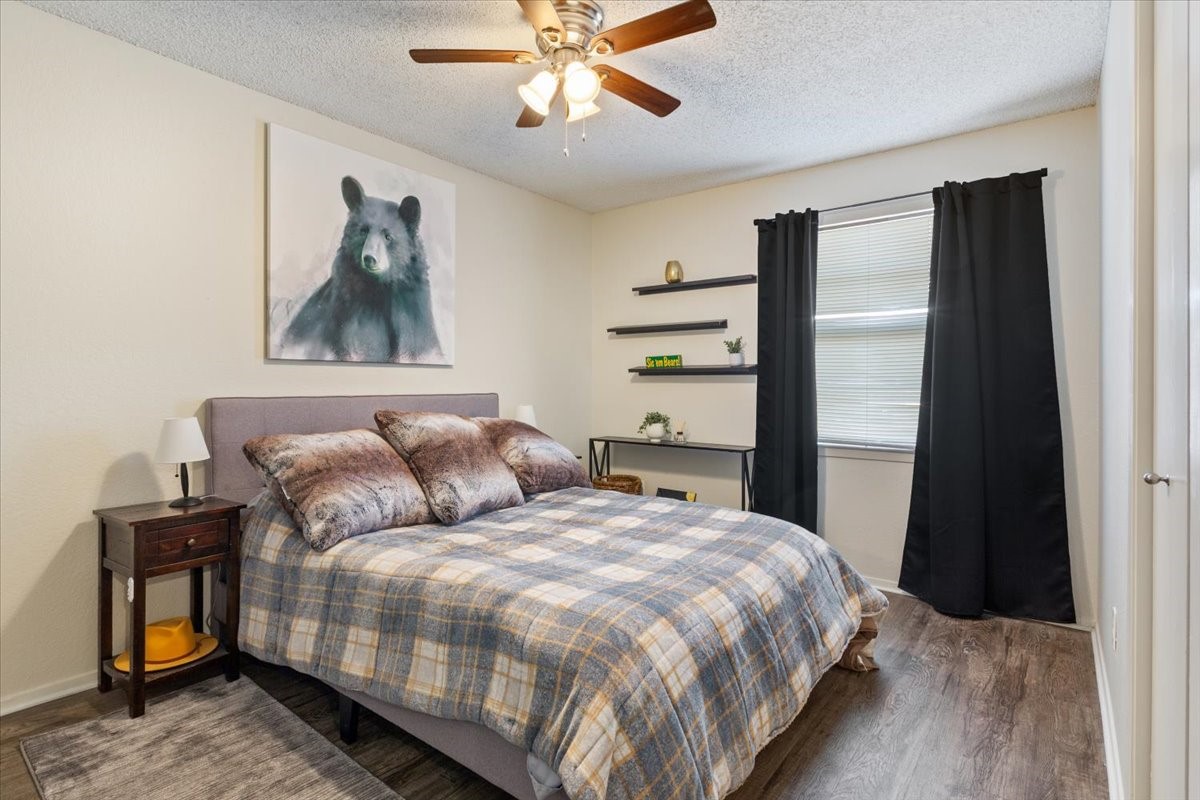 1214 Baylor Avenue 202