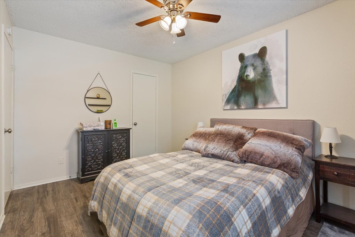 1214 Baylor Avenue 202