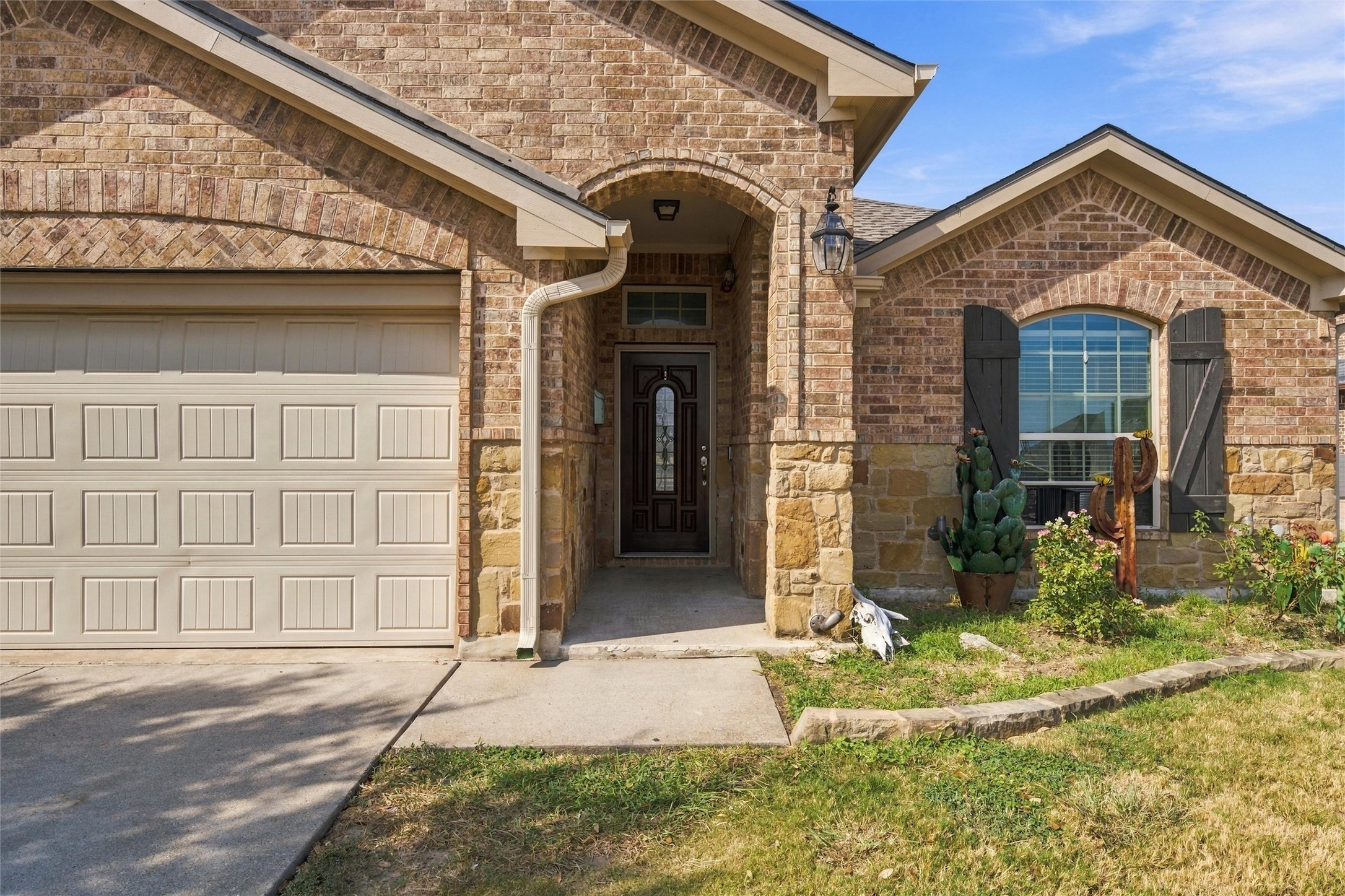 112 Oak Meadow Trail