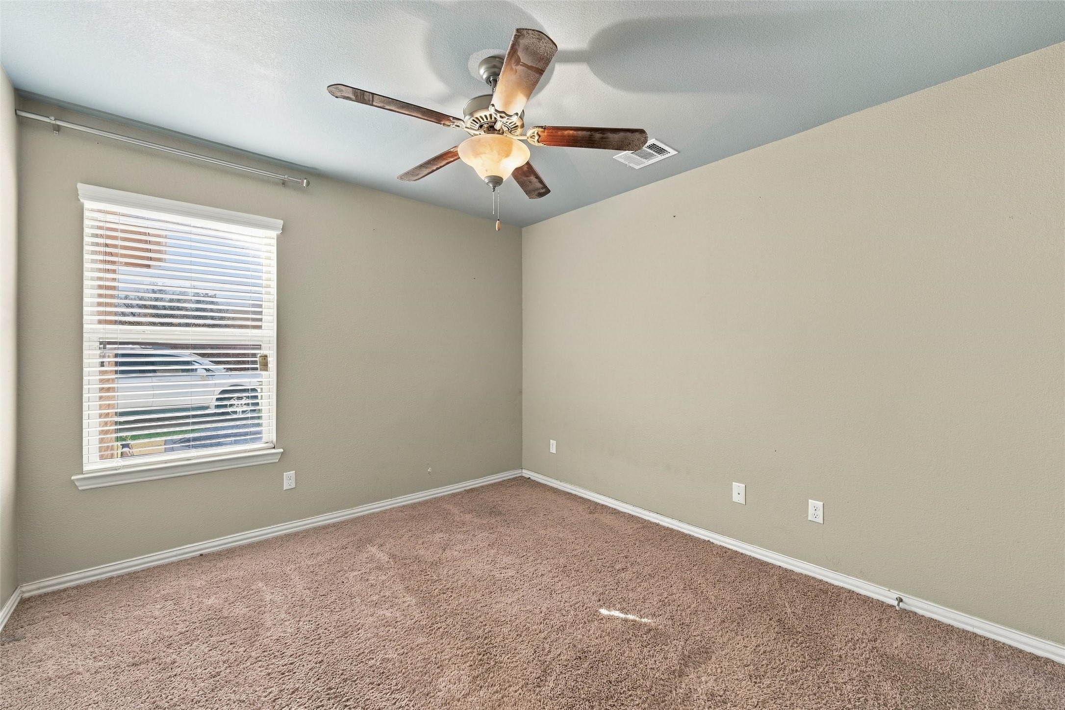 112 Oak Meadow Trail
