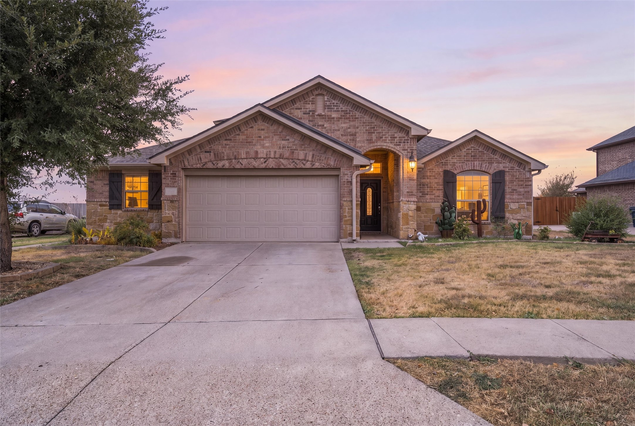 112 Oak Meadow Trail