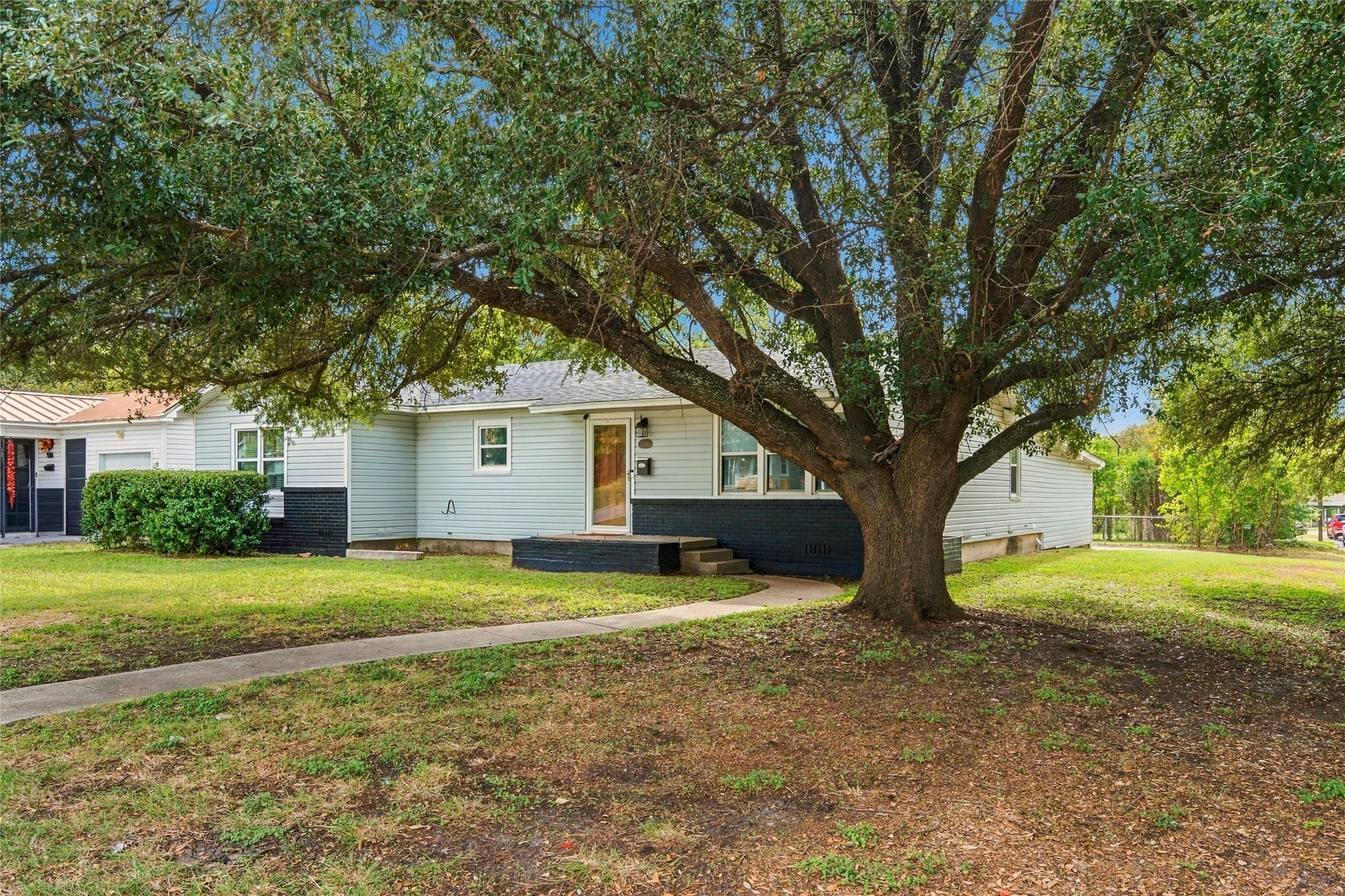 732 Guthrie Drive