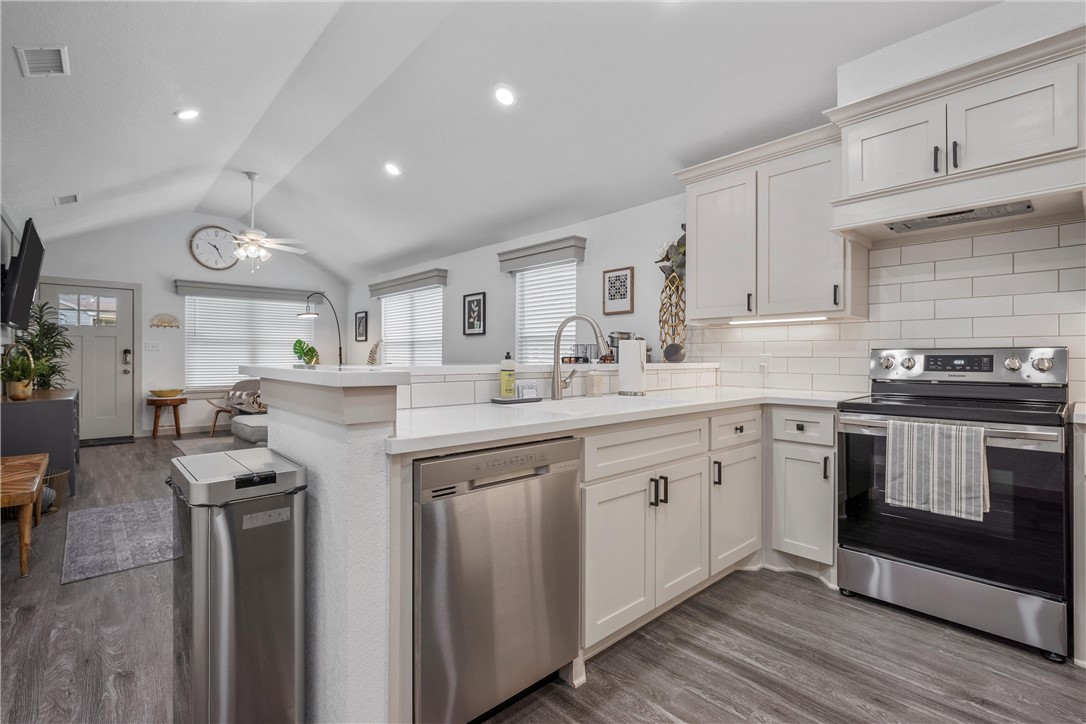 1901 Algonquin Street