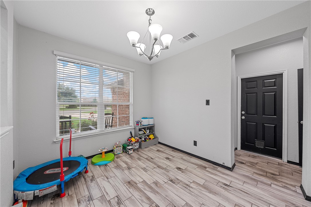 10252 Peony Lane