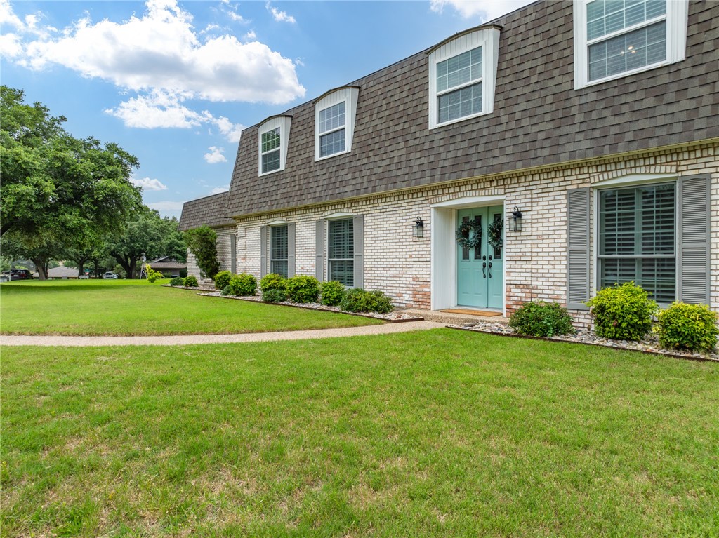 1116 Knotty Oaks Drive