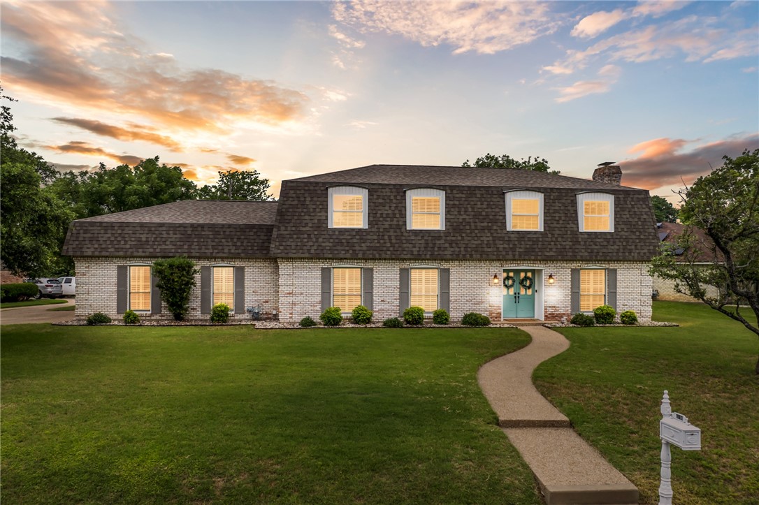 1116 Knotty Oaks Drive