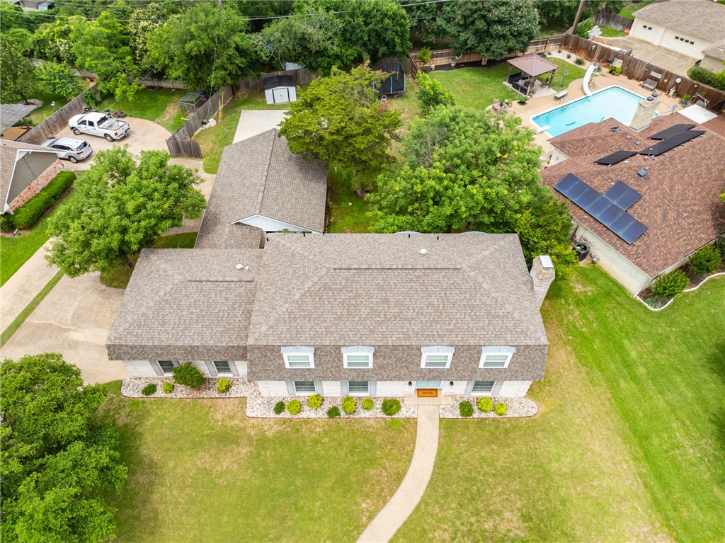 1116 Knotty Oaks Drive