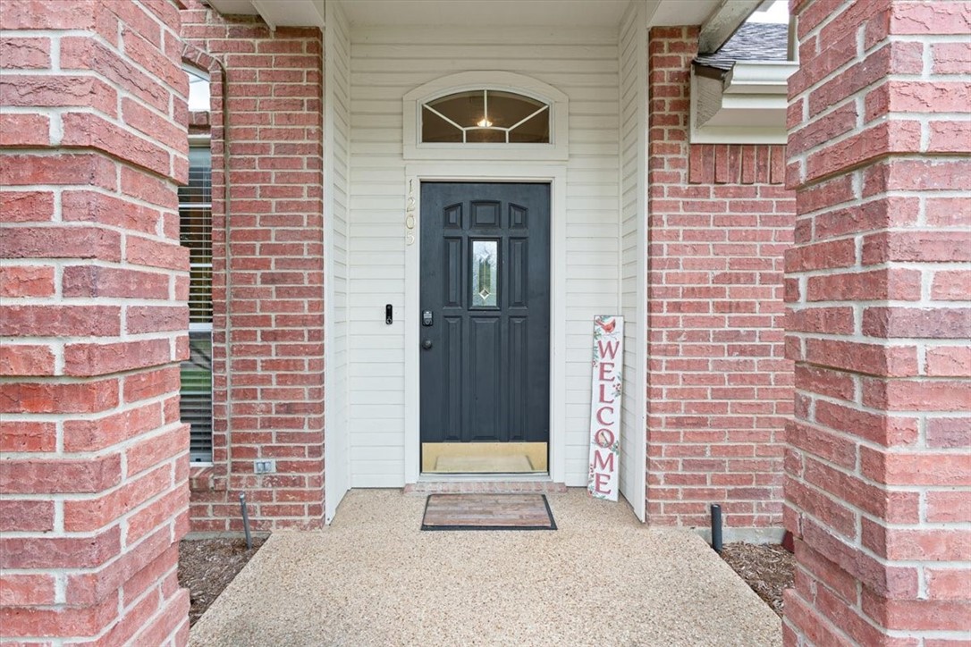 1205 Steamboat Drive