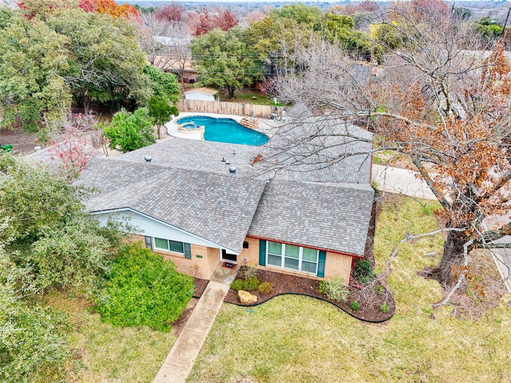 2217 Carolinda Drive