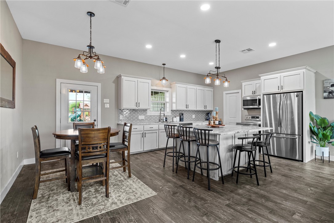 917 Farney Road