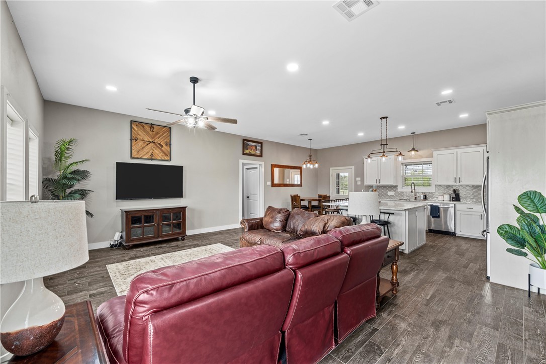 917 Farney Road